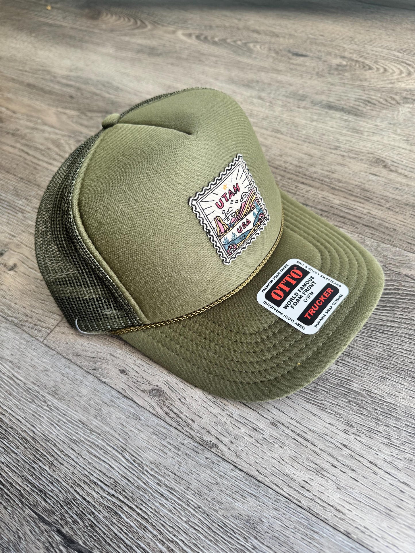 Utah patch hat - vintage stamp style