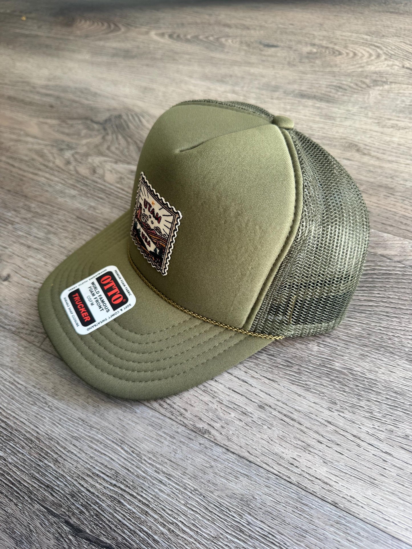 Utah patch hat - vintage stamp style